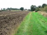 Getting close to Ashby St Ledgers on the Jurassic Way Trail.